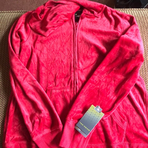 tek gear Tops - Tek Gear Velour Hoodie NWT